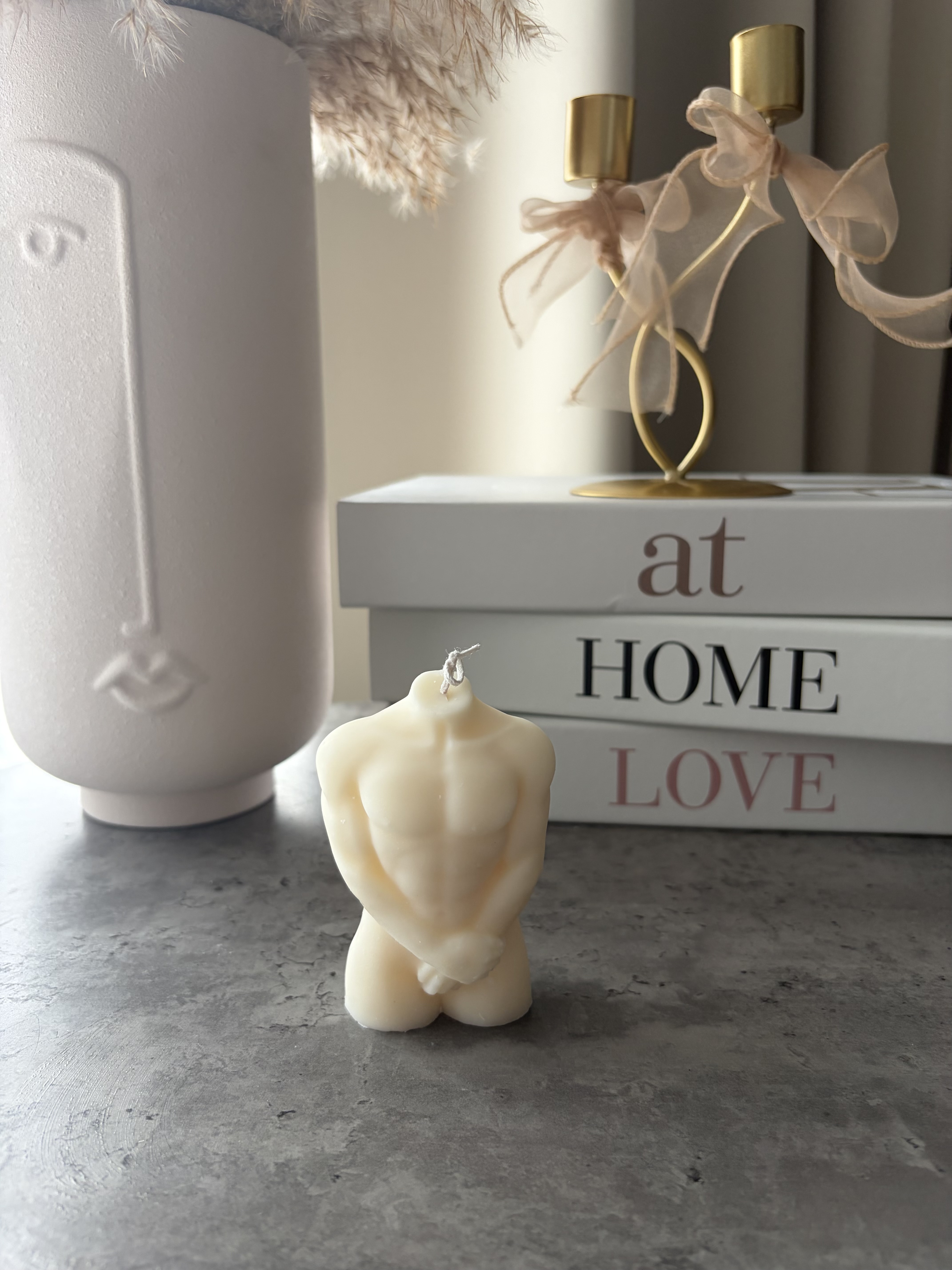 sojova-sviecka-torzo-muza-luxury-candles