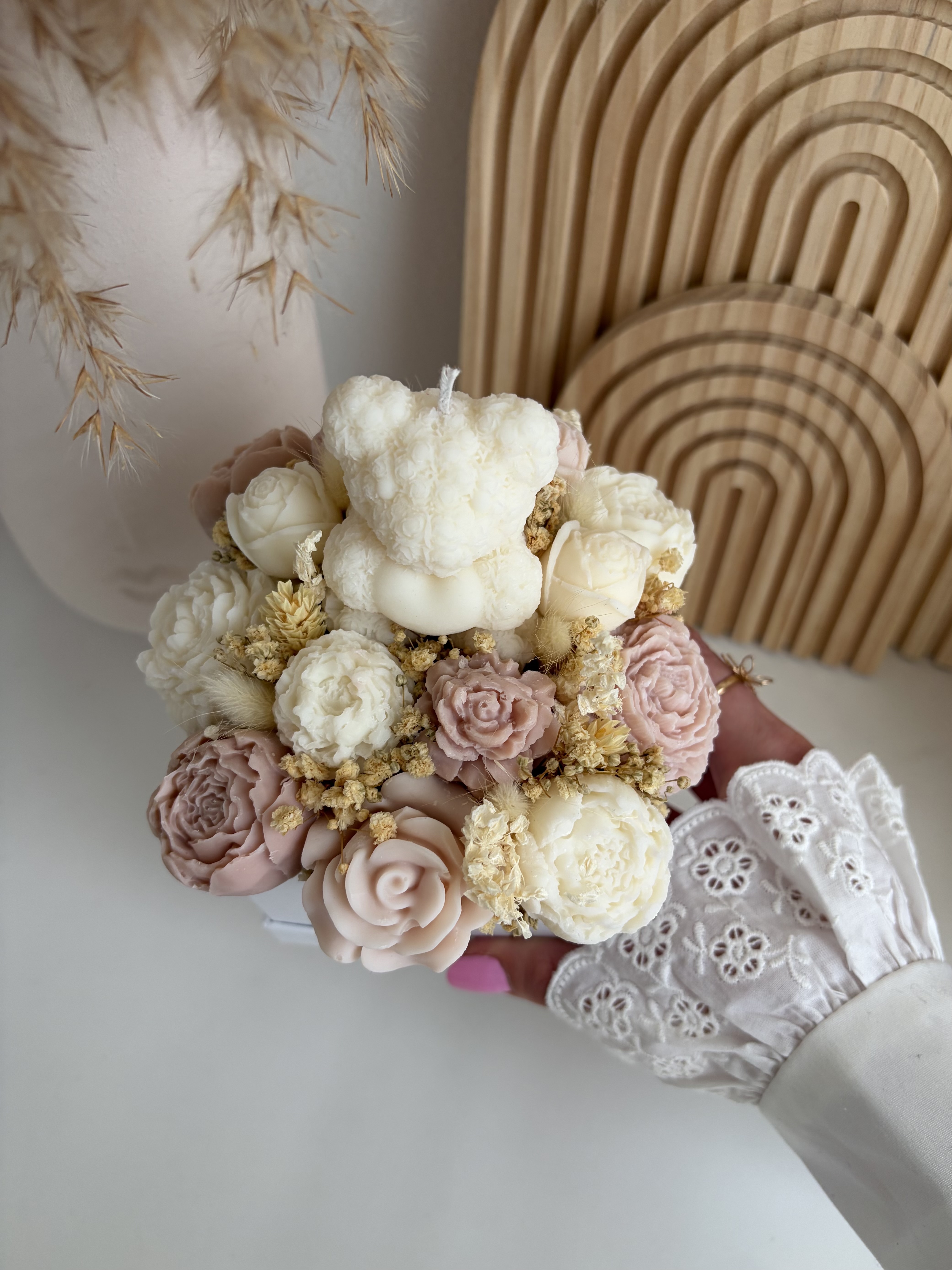 flowerbox-teddy-biela-luxury-candles