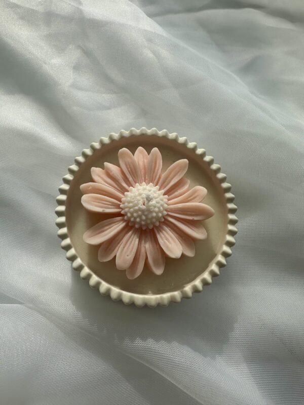 Daisy - Image 3